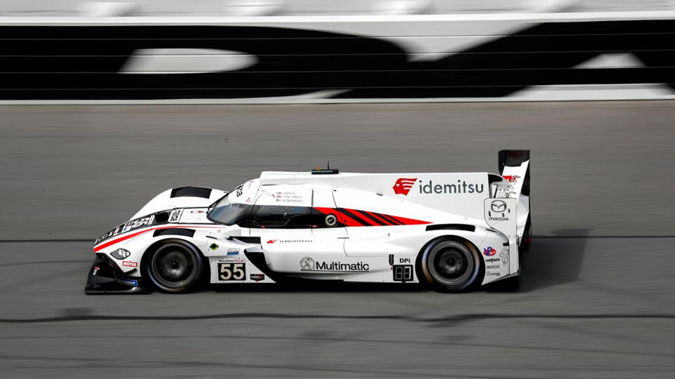 No. 31 Whelen Engineering Racing Cadillac DPi on track at Daytona International Speedway